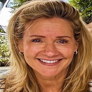 Meet your Posher, Nancy